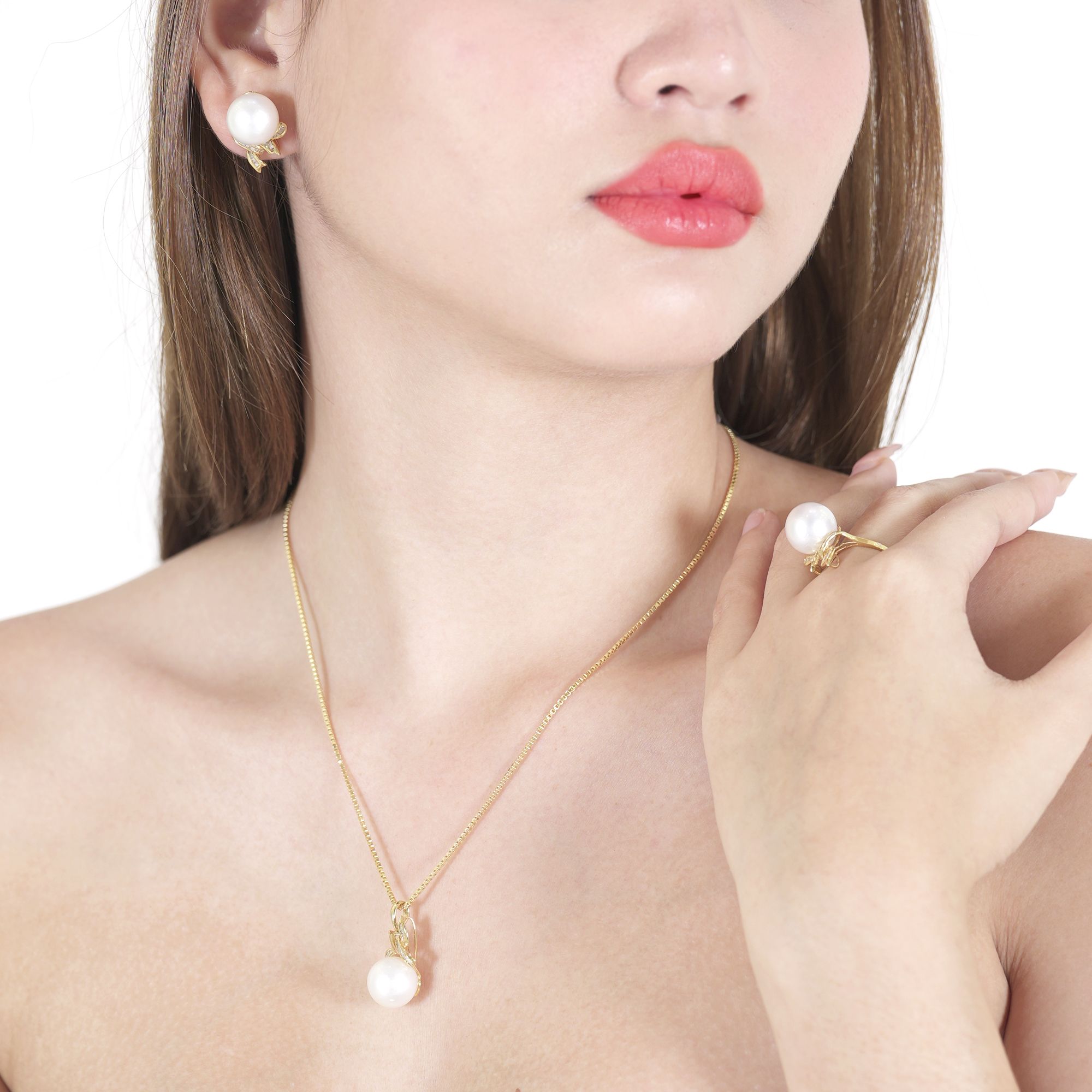 Gretel White South Sea Pearl Set