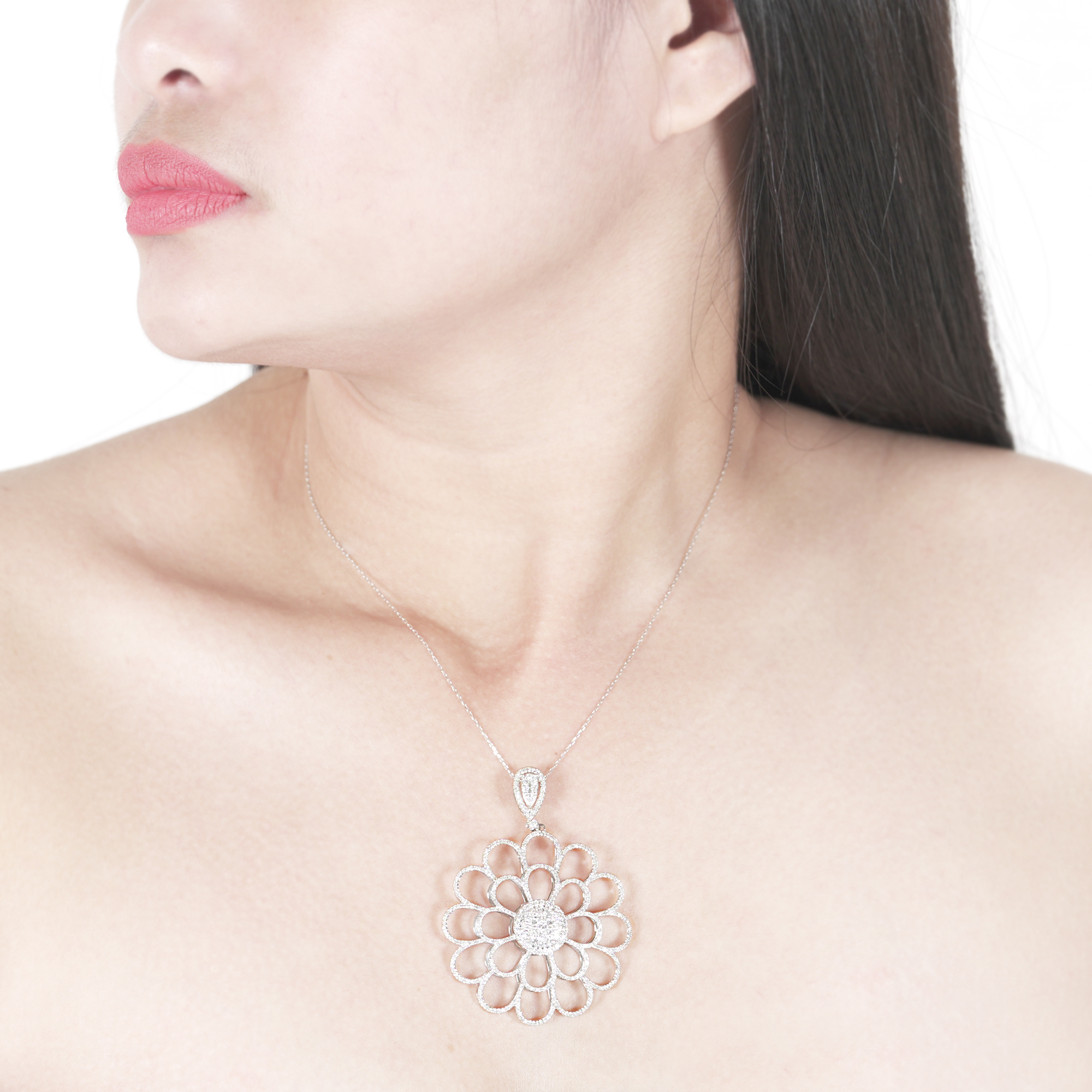 Zahara Diamond Pendant