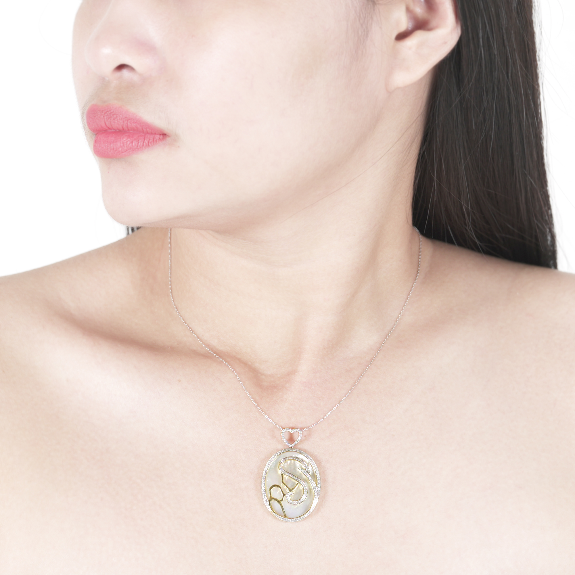 Ashane Gold Pendant